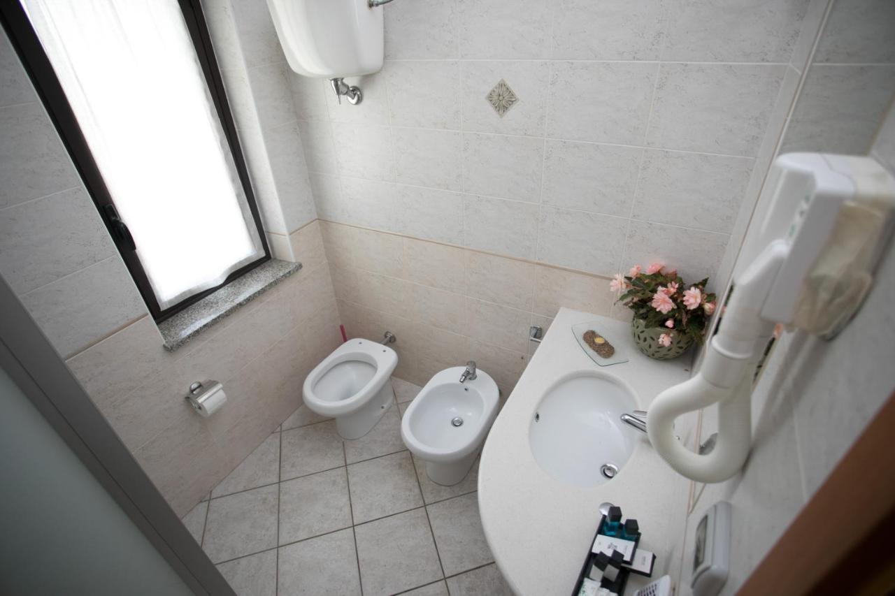 Fonte Di Bagnaria Hotel Santa Domenica  Kültér fotó